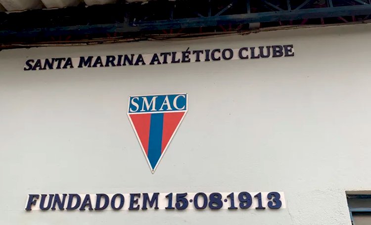 São Paulo - SP: Clube de futebol de várzea fundado em 1913 é despejado em São Paulo.